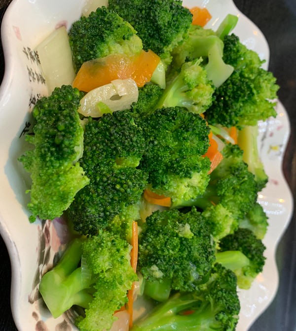 清炒西蓝花