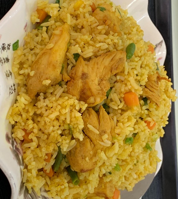 鸡肉咖喱炒米饭